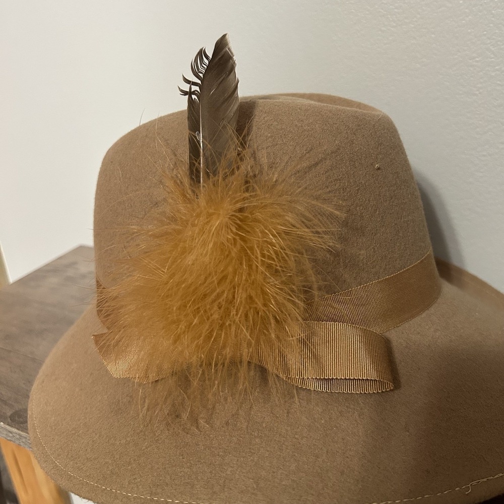 Vintage Bollman Hat Womens Rust Color Wool With Orange Feather Made USA - Picture 6 of 6